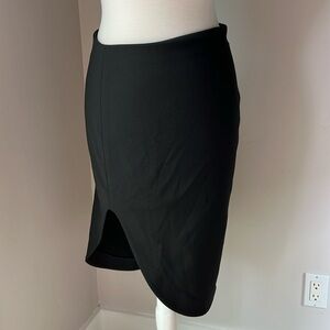 Elizabeth and James Black Slit Midi Skirt Size 6